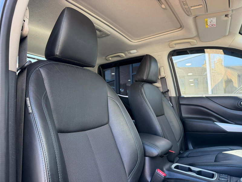 Nissan Navara 2.3 dCi N-Guard Auto 4WD Euro 6 4dr 4dr Automatic 2026