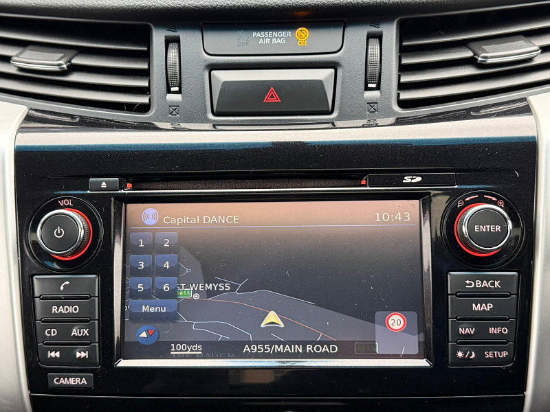 Nissan Navara 2.3 dCi Tekna 4WD Euro 5 4dr 4dr Manual 2026