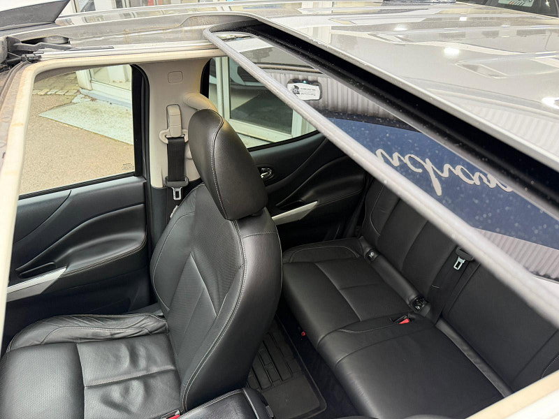 Nissan Navara 2.3 dCi Tekna 4WD Euro 5 4dr 4dr Manual 2026