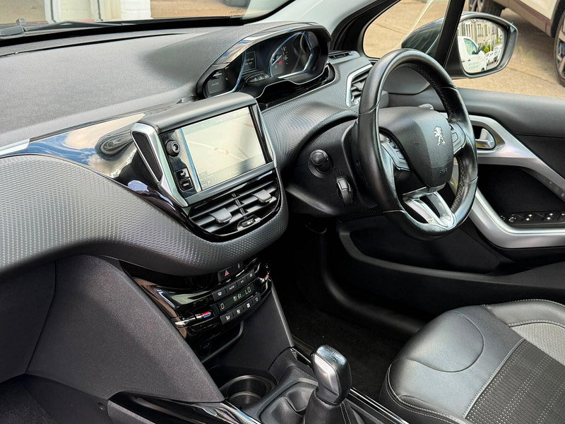 Peugeot 2008 1.2 PureTech Allure Premium Euro 6 (s/s) 5dr 5dr Manual 2026