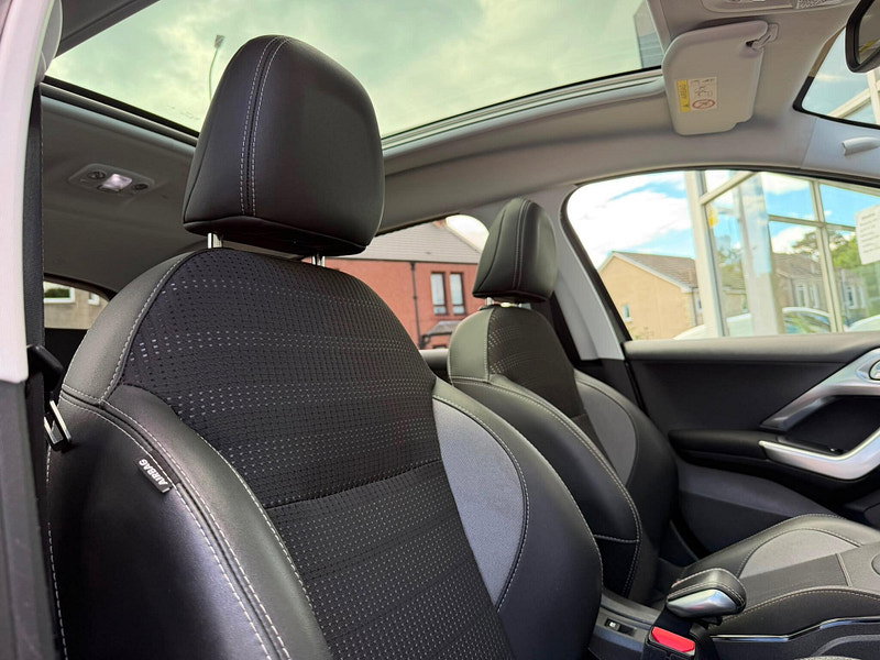 Peugeot 2008 1.2 PureTech Allure Premium Euro 6 (s/s) 5dr 5dr Manual 2026