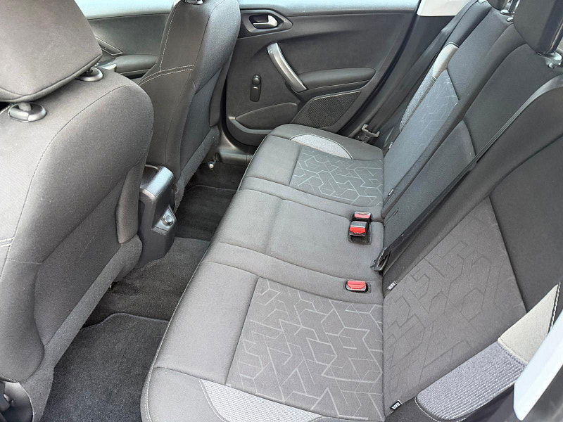 Peugeot 2008 1.6 BlueHDi Active Euro 6 5dr 5dr Manual 2025