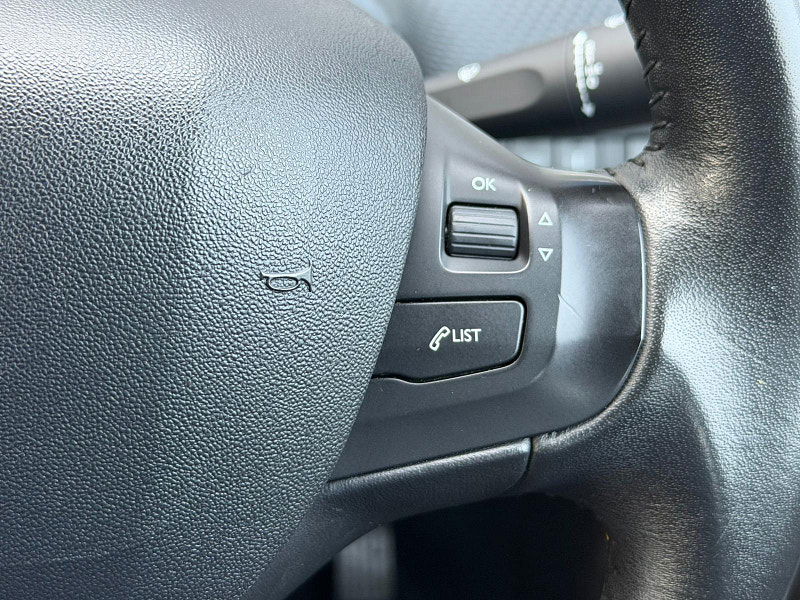 Peugeot 2008 1.6 BlueHDi Active Euro 6 5dr 5dr Manual 2025