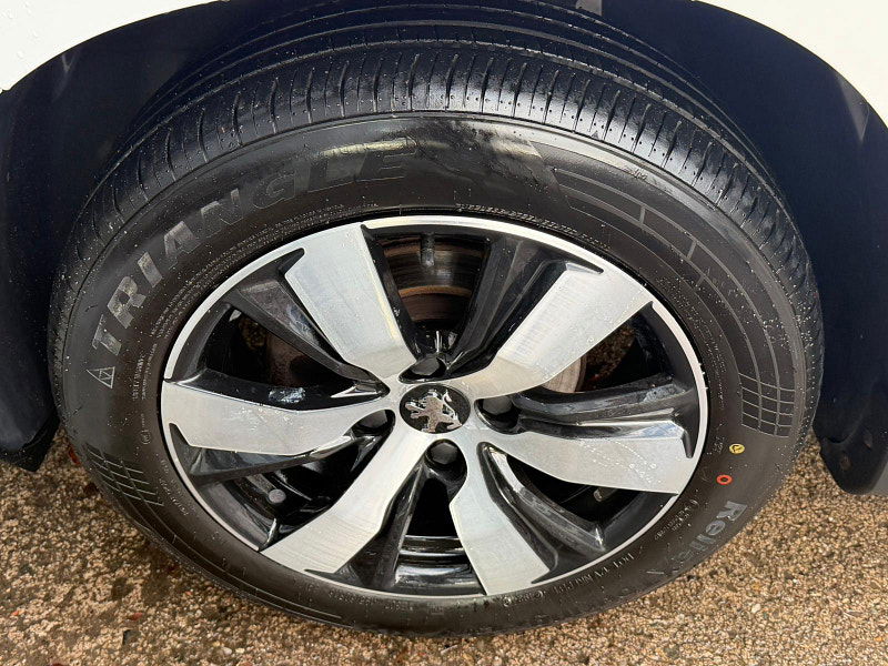 Peugeot 2008 1.6 BlueHDi Allure Euro 6 (s/s) 5dr 5dr Manual 2026