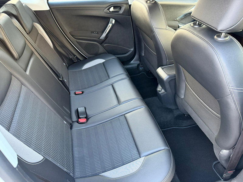 Peugeot 2008 1.6 e-HDi Allure Euro 5 (s/s) 5dr 5dr Manual 2025