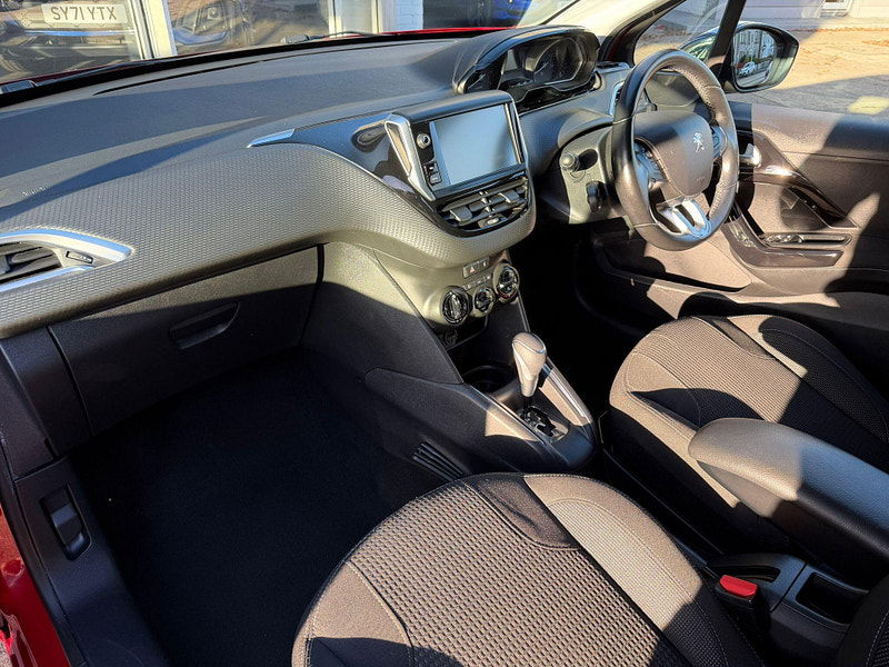 Peugeot 208 1.2 PureTech Allure EAT Euro 6 (s/s) 5dr 5dr Automatic 2026