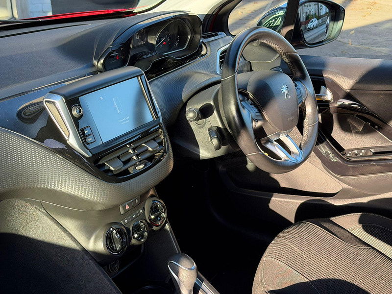 Peugeot 208 1.2 PureTech Allure EAT Euro 6 (s/s) 5dr 5dr Automatic 2026