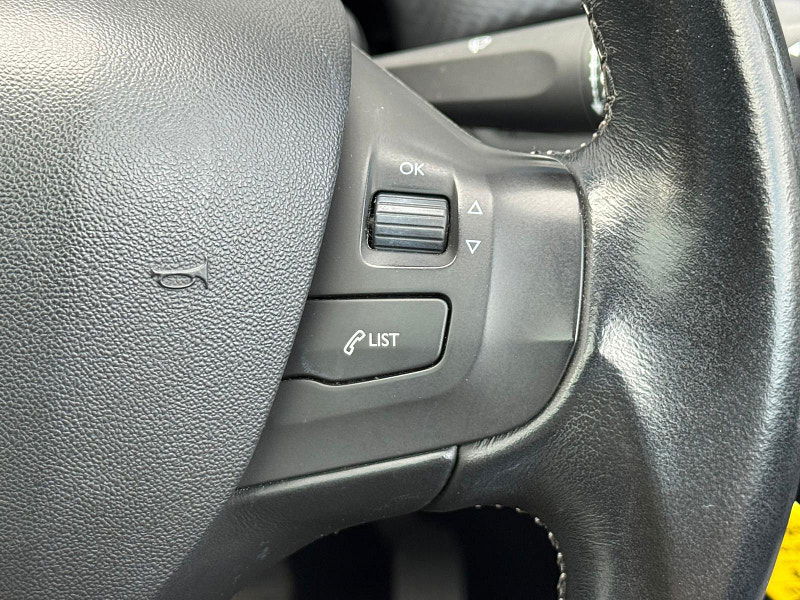 Peugeot 208 1.2 PureTech Allure Euro 6 5dr 5dr Manual 2026