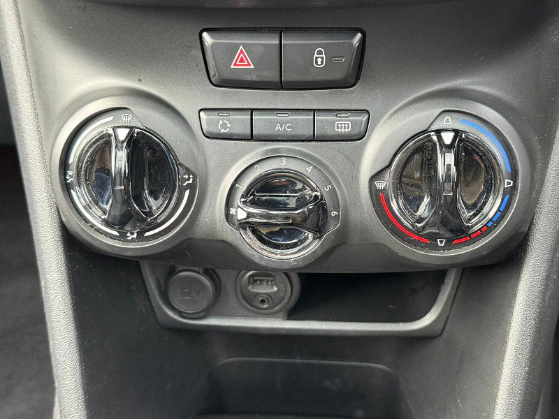 Peugeot 208 1.2 PureTech Allure Euro 6 5dr 5dr Manual 2026