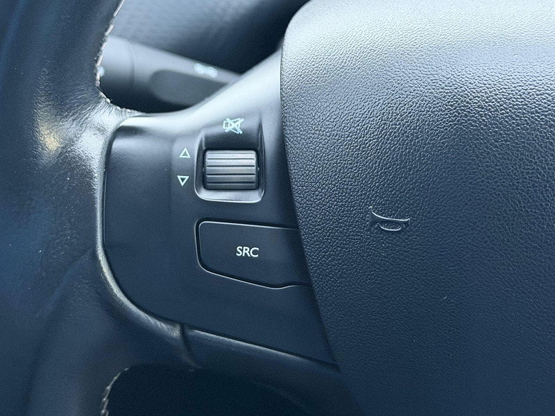 Peugeot 208 1.2 PureTech Allure Euro 6 5dr 5dr Manual 2025