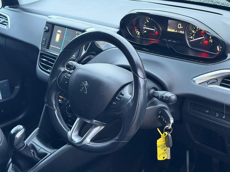 Peugeot 208 1.2 PureTech Allure Euro 6 5dr 5dr Manual 2025