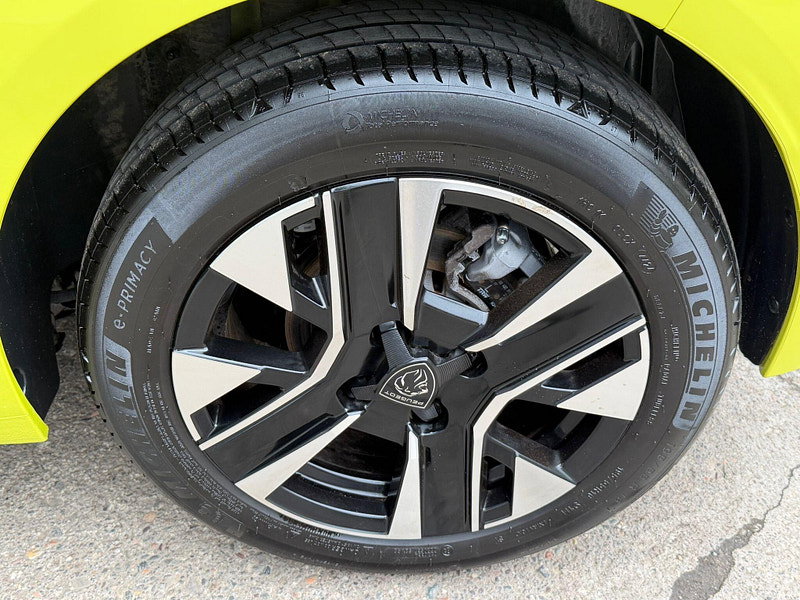 Peugeot 208 1.2 PureTech Allure Euro 6 (s/s) 5dr 5dr Manual 2026