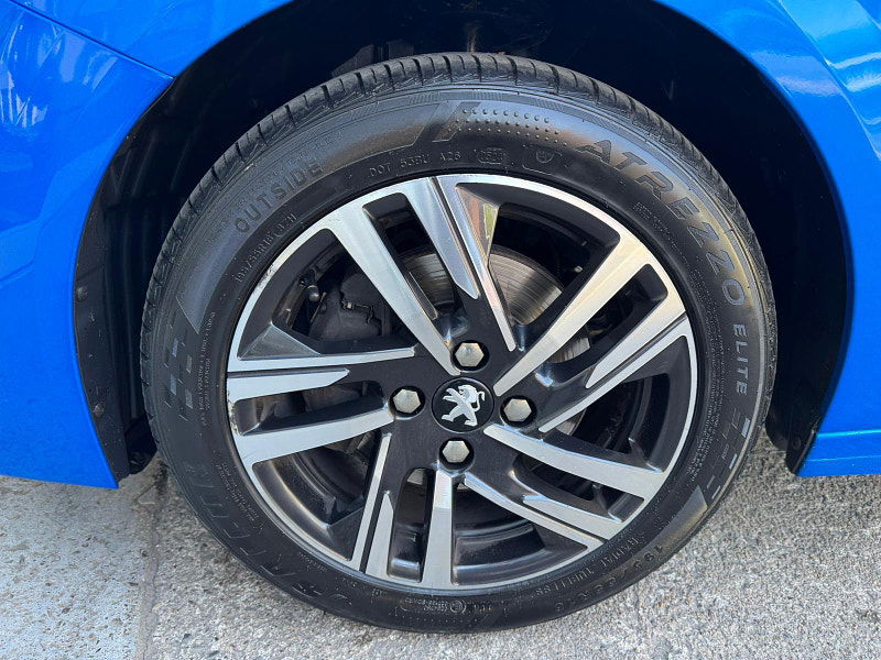 Peugeot 208 1.2 PureTech Allure Euro 6 (s/s) 5dr 5dr Manual 2025