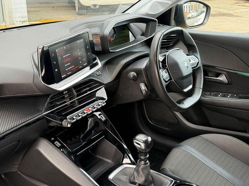 Peugeot 208 1.2 PureTech Allure Premium Euro 6 (s/s) 5dr 5dr Manual 2026