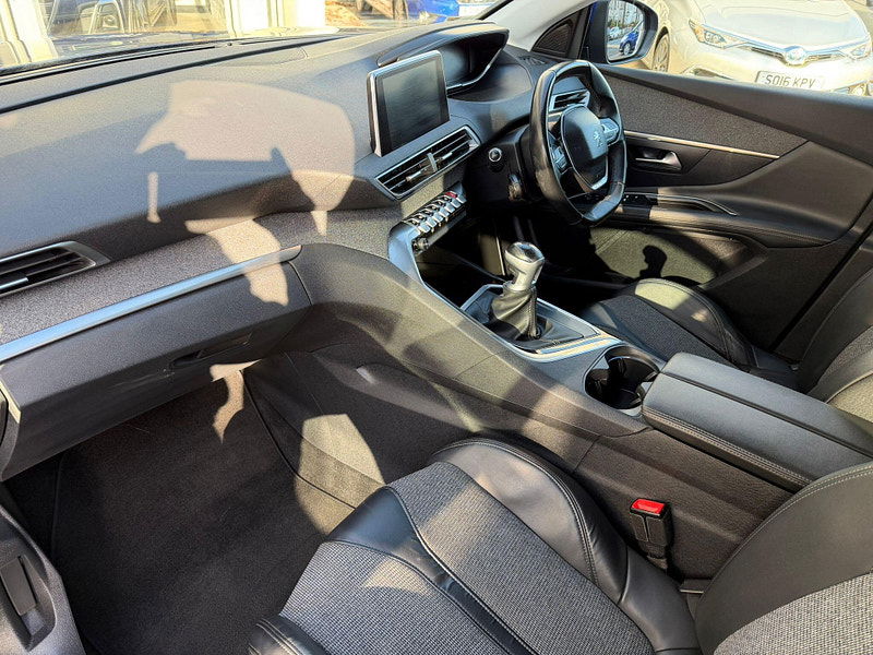 Peugeot 3008 1.5 BlueHDi Allure Euro 6 (s/s) 5dr 5dr Manual 2026