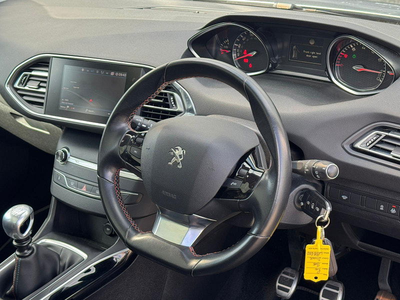 Peugeot 308 1.2 PureTech Tech Edition Euro 6 (s/s) 5dr 5dr Manual 2025