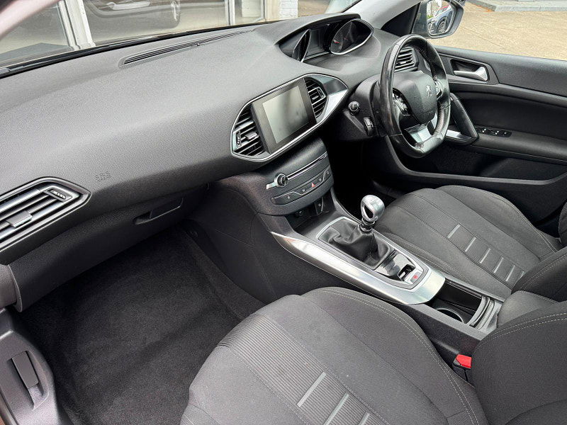 Peugeot 308 SW 1.6 BlueHDi Allure Euro 6 (s/s) 5dr 5dr Manual 2025