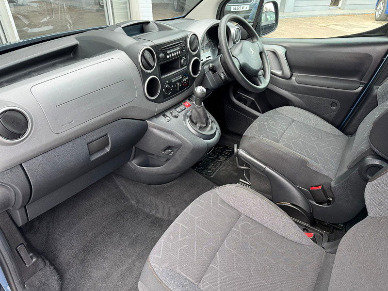 Peugeot Partner Tepee 1.6 BlueHDi Active Euro 6 (s/s) 5dr 5dr Manual 2025