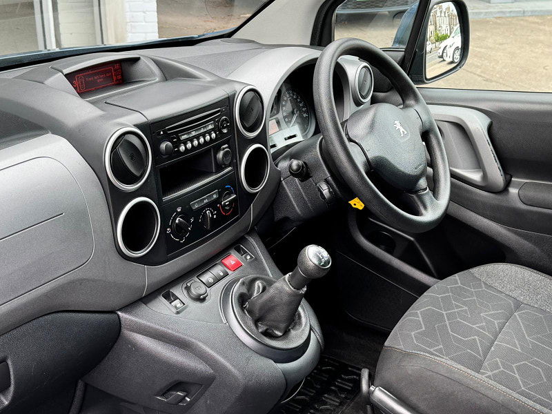 Peugeot Partner Tepee 1.6 BlueHDi Active Euro 6 (s/s) 5dr 5dr Manual 2025