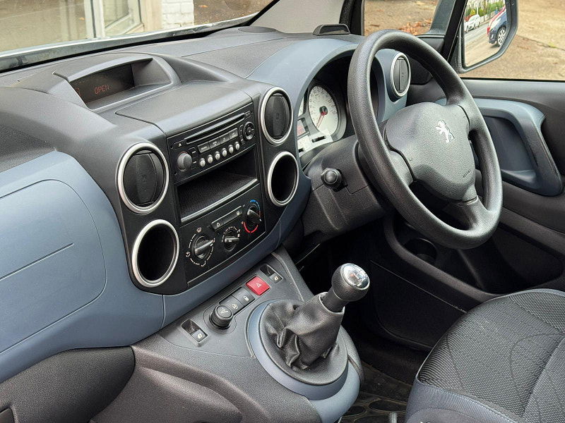 Peugeot Partner Tepee 1.6 HDi Tepee S 5dr 5dr Manual 2025