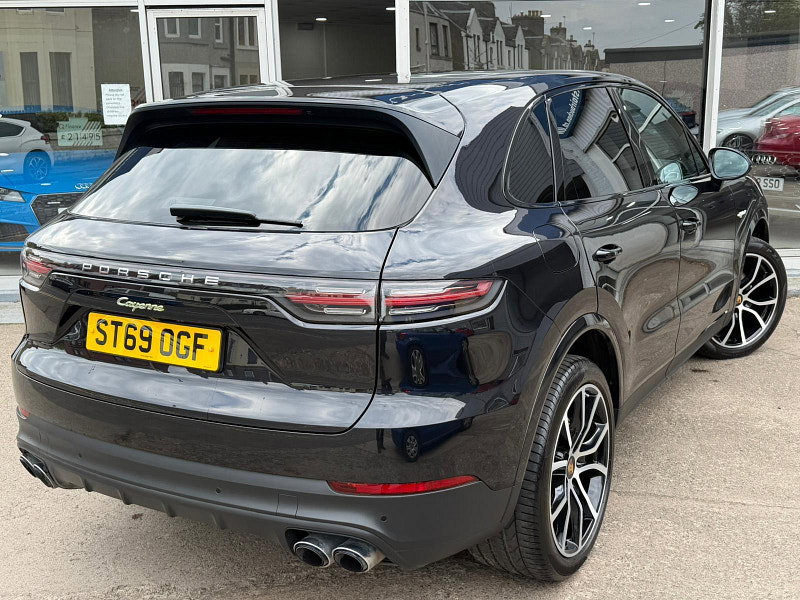 Porsche Cayenne 3.0 V6 E-Hybrid 14.1kWh TiptronicS 4WD Euro 6 (s/s) 5dr (3.6kW Charger) 5dr Automatic 2026