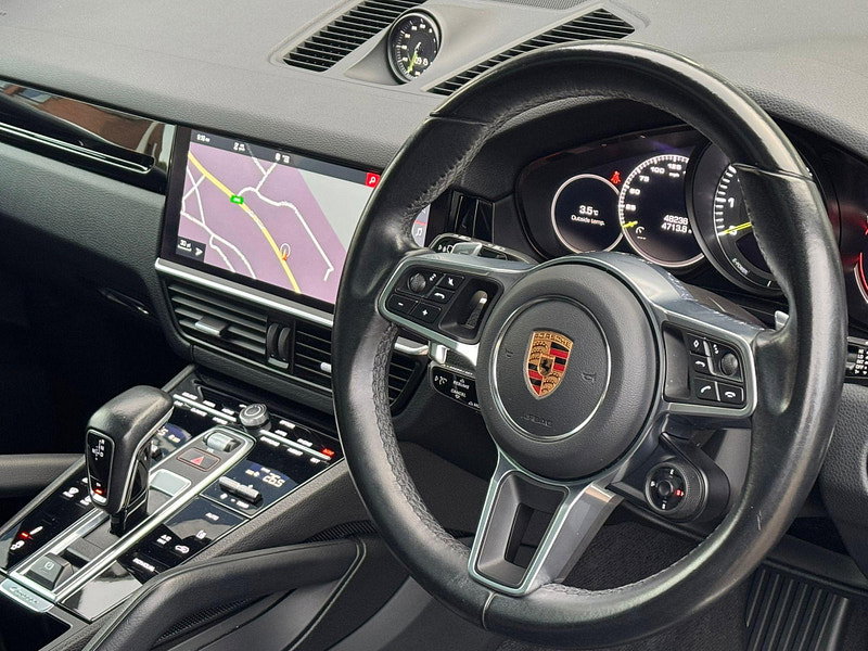 Porsche Cayenne 3.0 V6 E-Hybrid 14.1kWh TiptronicS 4WD Euro 6 (s/s) 5dr (3.6kW Charger) 5dr Automatic 2026