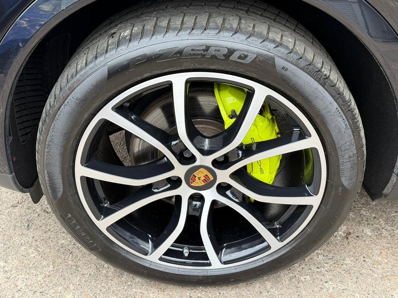 Porsche Cayenne 3.0 V6 E-Hybrid 14.1kWh TiptronicS 4WD Euro 6 (s/s) 5dr (3.6kW Charger) 5dr Automatic 2026