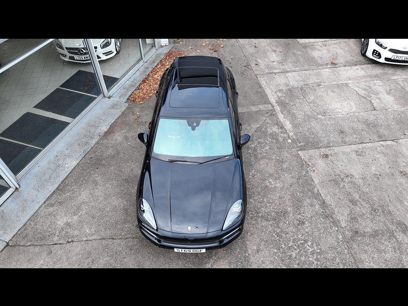 Porsche Cayenne 3.0 V6 E-Hybrid 14.1kWh TiptronicS 4WD Euro 6 (s/s) 5dr (3.6kW Charger) 5dr Automatic 2026