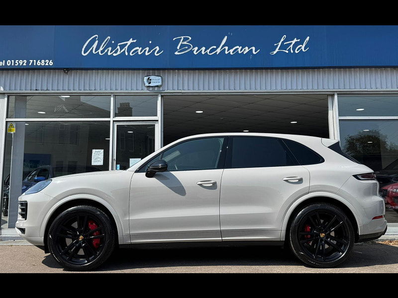 Porsche Cayenne 4.0T V8 S TiptronicS 4WD Euro 6 (s/s) 5dr 5dr Automatic 2025
