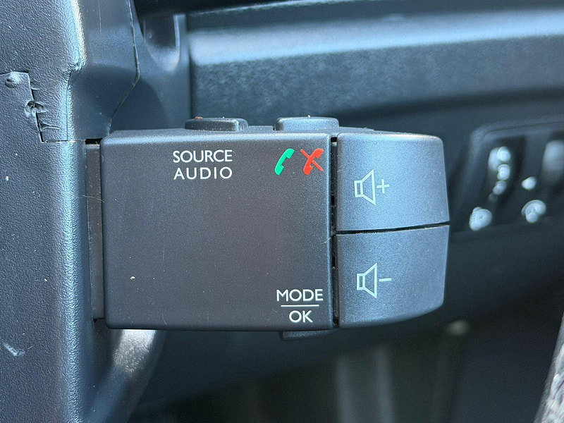 Renault Captur 0.9 TCe ENERGY Dynamique Nav Euro 6 (s/s) 5dr 5dr Manual 2026