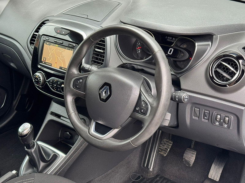 Renault Captur 0.9 TCe ENERGY Iconic Euro 6 (s/s) 5dr 5dr Manual 2025