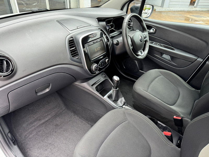 Renault Captur 0.9 TCe ENERGY Iconic Euro 6 (s/s) 5dr 5dr Manual 2025