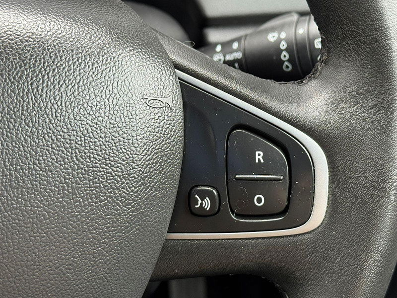 Renault Captur 0.9 TCe ENERGY Iconic Euro 6 (s/s) 5dr 5dr Manual 2025