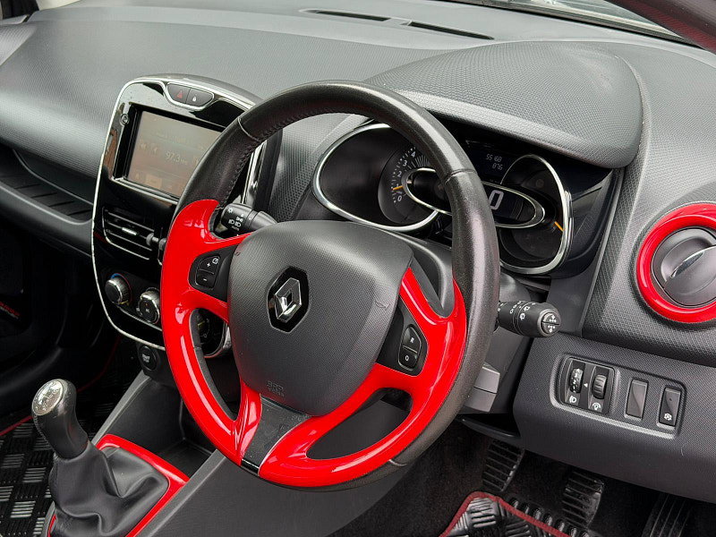 Renault Clio 0.9 TCe Dynamique MediaNav Euro 5 (s/s) 5dr 5dr Manual 2026