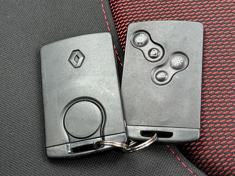 Renault Clio 0.9 TCe Expression + Euro 5 (s/s) 5dr 5dr Manual 2026