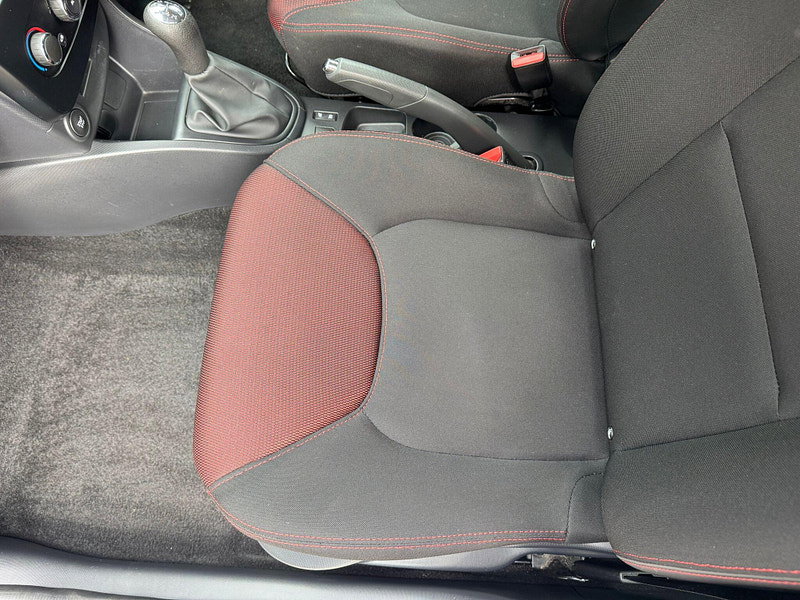 Renault Clio 0.9 TCe Expression + Euro 5 (s/s) 5dr 5dr Manual 2026