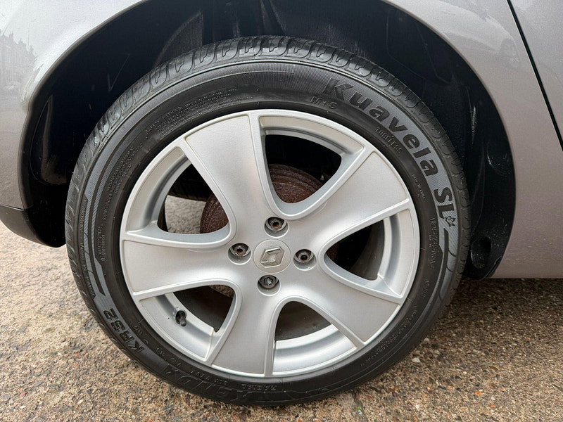 Renault Clio 0.9 TCe Expression + Euro 5 (s/s) 5dr 5dr Manual 2026