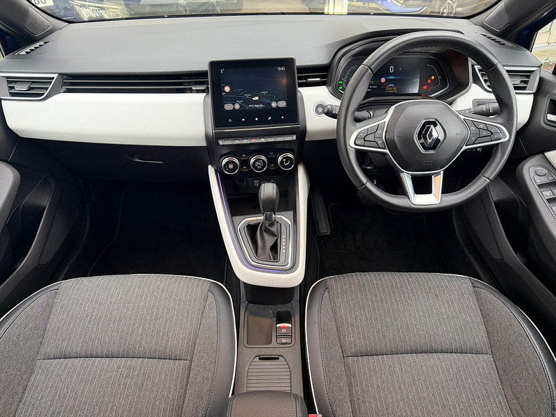 Renault Clio 1.6 E-TECH Techno Auto Euro 6 (s/s) 5dr 5dr Automatic 2026