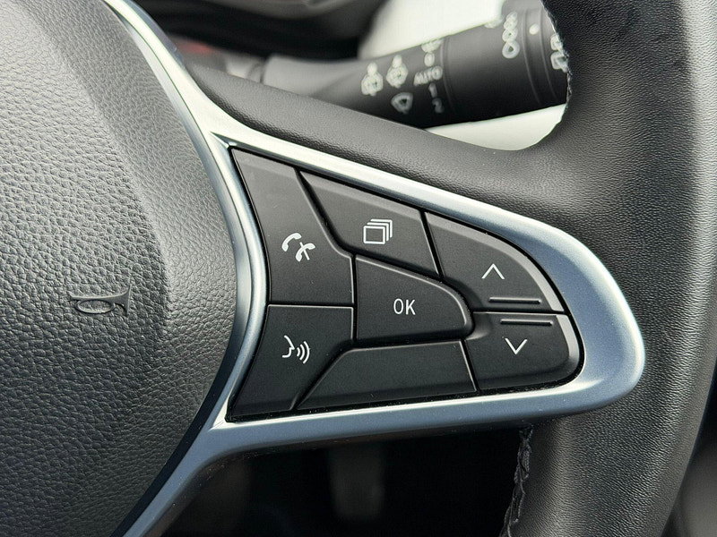 Renault Clio 1.6 E-TECH Techno Auto Euro 6 (s/s) 5dr 5dr Automatic 2026
