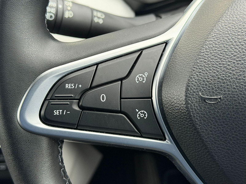 Renault Clio 1.6 E-TECH Techno Auto Euro 6 (s/s) 5dr 5dr Automatic 2026