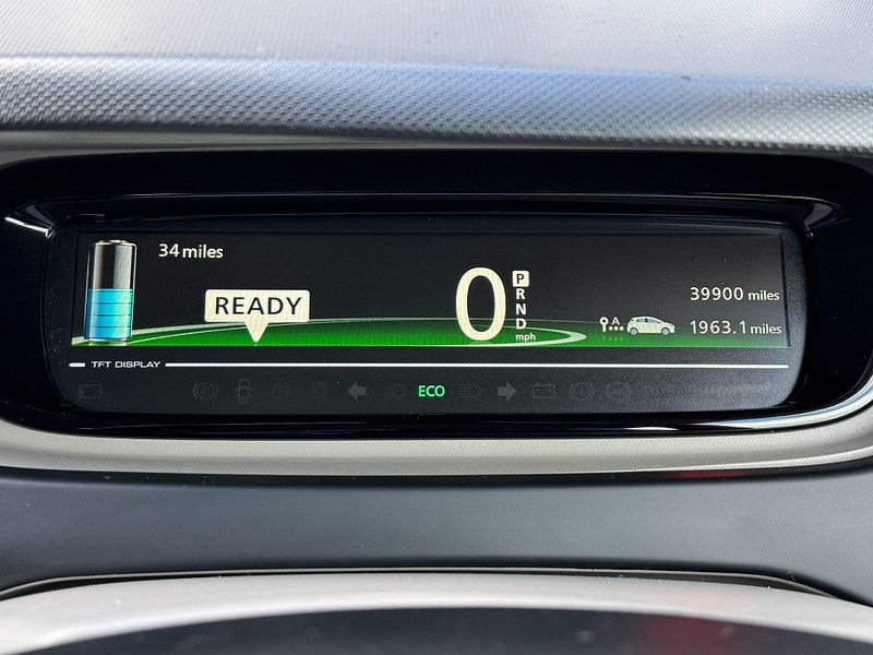 Renault Zoe 22kWh Dynamique Intens Hatchback 5dr Electric Auto (i) (88 bhp) 5dr Automatic 2025