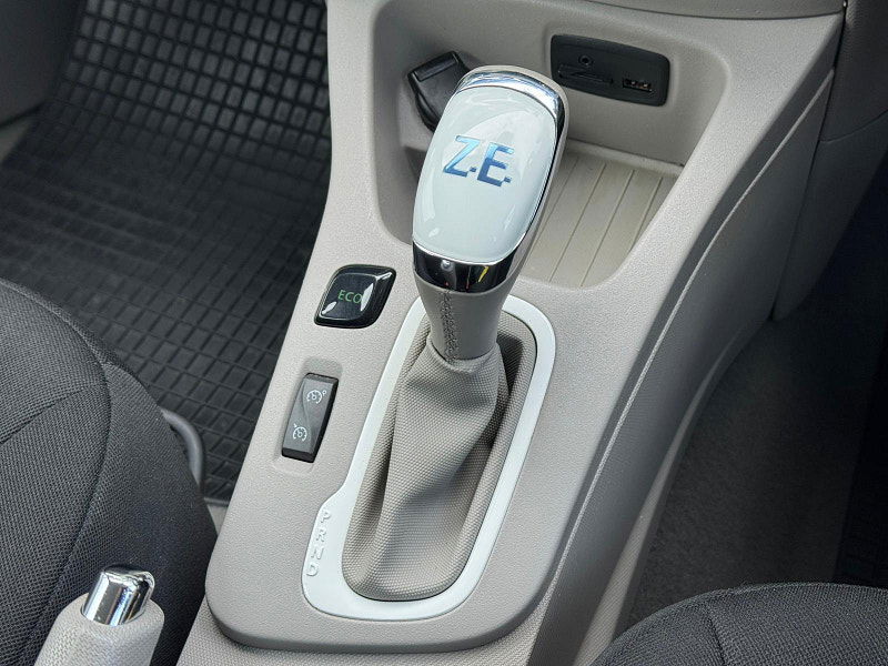 Renault Zoe R90 22kWh Expression Nav Auto 5dr (Battery Lease) 5dr Automatic 2025