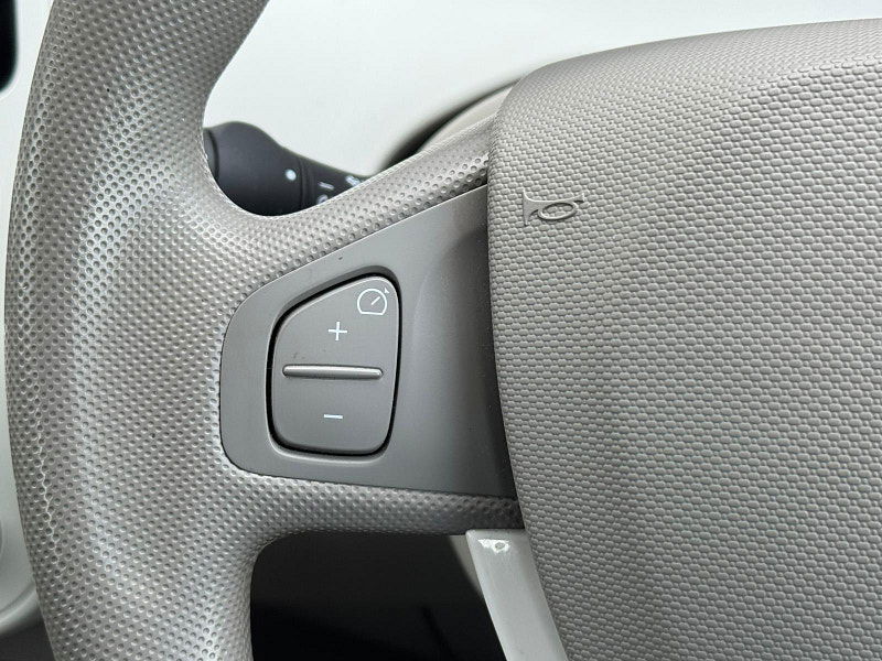 Renault Zoe R90 22kWh Expression Nav Auto 5dr (Battery Lease) 5dr Automatic 2025