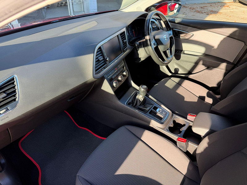 Seat Leon 1.6 TDI SE Dynamic Technology Euro 6 (s/s) 5dr 5dr Manual 2025