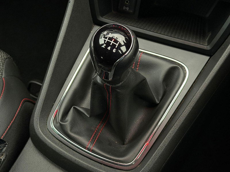 Seat Leon 2.0 TDI FR Sport Tourer Euro 6 (s/s) 5dr 5dr Manual 2026