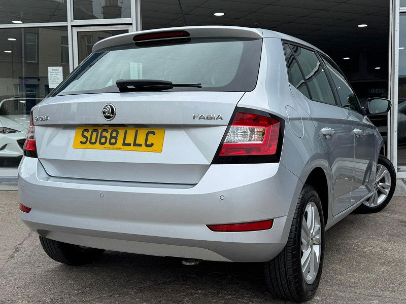 Skoda Fabia 1.0 SE Euro 6 (s/s) 5dr 5dr Manual 2025