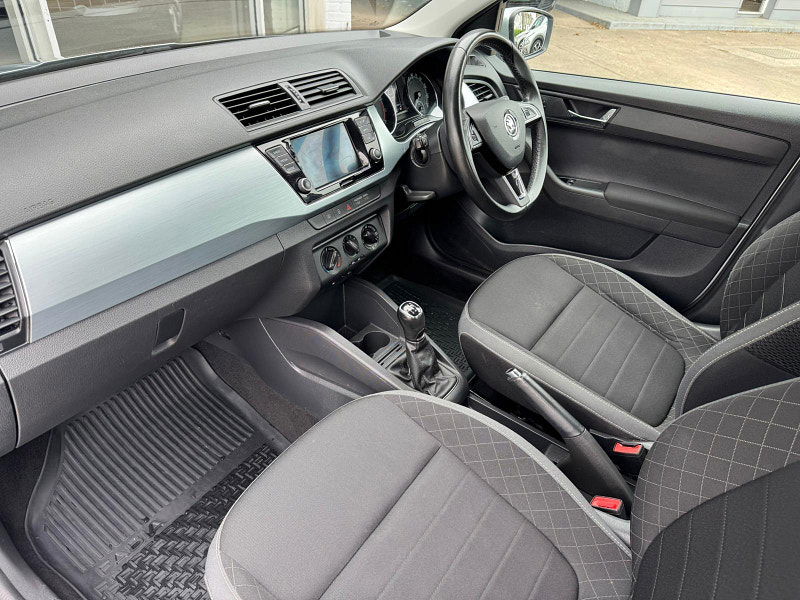 Skoda Fabia 1.0 SE Euro 6 (s/s) 5dr 5dr Manual 2025