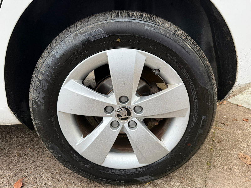 Skoda Fabia 1.0 TSI SE Euro 6 (s/s) 5dr 5dr Manual 2025