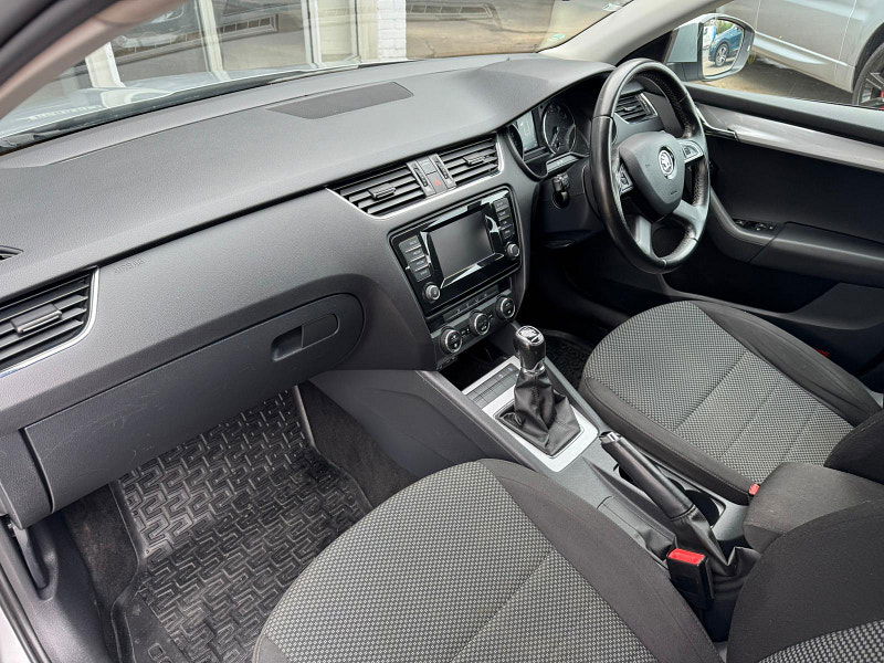 Skoda Octavia 1.6 TDI GreenLine III Euro 5 (s/s) 5dr 5dr Manual 2025