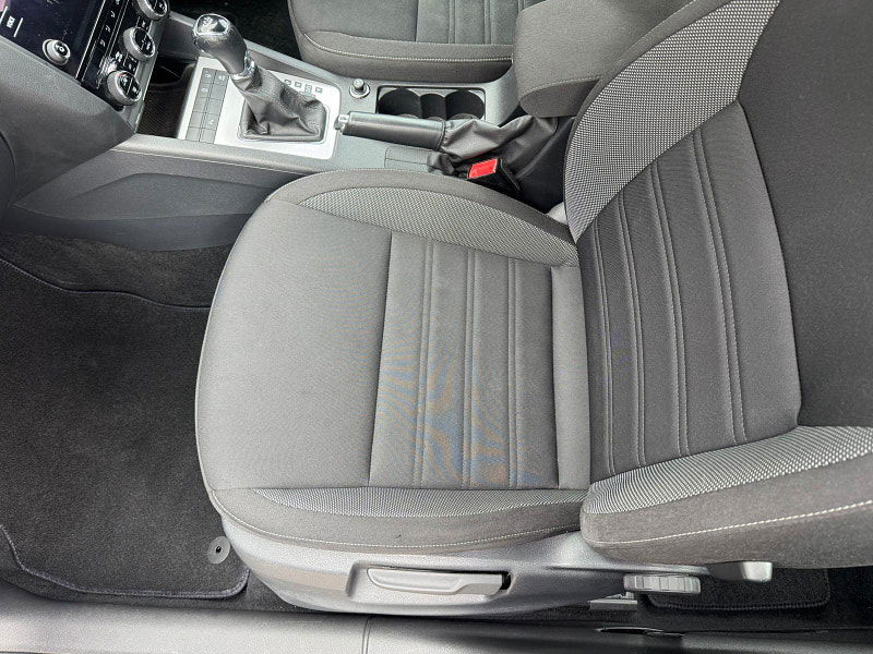 Skoda Octavia 1.6 TDI SCR SE Technology DSG Euro 6 (s/s) 5dr 5dr Automatic 2025